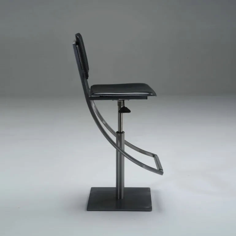 Ophélie Carrier® Tabouret réglable en métal et croûte de cuir
