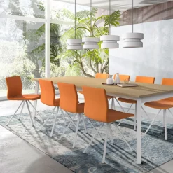 Silva Chaise design en métal et simili